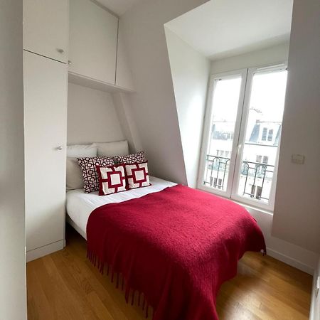 Champs De Mars - Laos Apartment ปารีส ภายนอก รูปภาพ